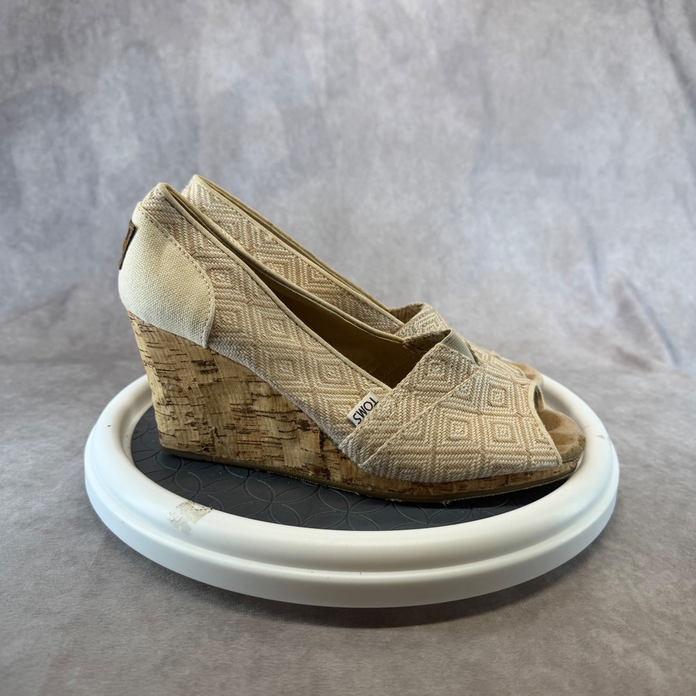 TOMS Wedge Sandals Women 8.5 Tan Geometric Diamond Cork Peep Toe Platform